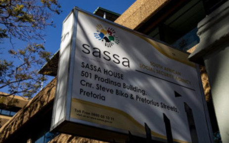 Sassa extends channels for R350 grant application as glitches hit WhatsApp,  site