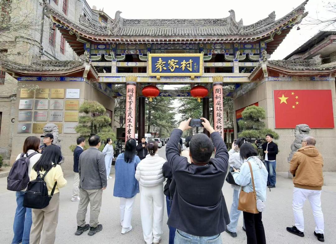 探秘 “乡村振兴” 的陕西样本袁家村